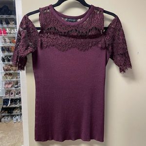 INC Medium Ladies Fitted Sweater - New   15 w x 25 L